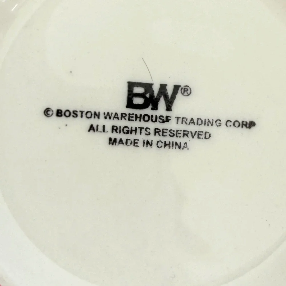 Boston Warehouse Trading Co. Ladybug Set of 3 Small Bowls Ref White Poka Dots‎